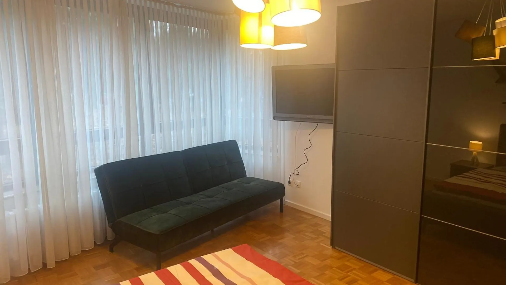 Koeln Zentrum - Top Wohnung Fuer 8 Personen 0*, Keulen Duitsland