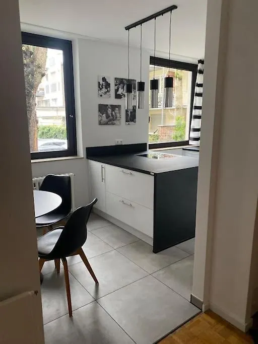 Koeln Zentrum - Top Wohnung Fuer 8 Personen